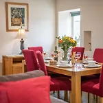 3 Bed In Oc-wa312 Fylingdales