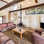 3 Bed In Oc-wa312 펜션 Fylingdales