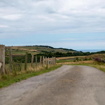 Apple Barn Fylingdales