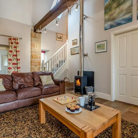 3 Bed In Oc-wa312 * Fylingdales